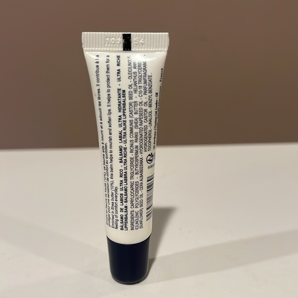 L'OCCITANE Skincare Trio - Hand Crème, Lip Balm & Nail & Cuticle Oil - Picture 5 of 7